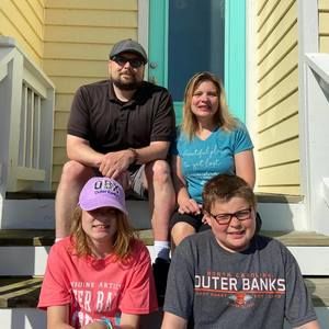 Meet your Posher, Jennifer